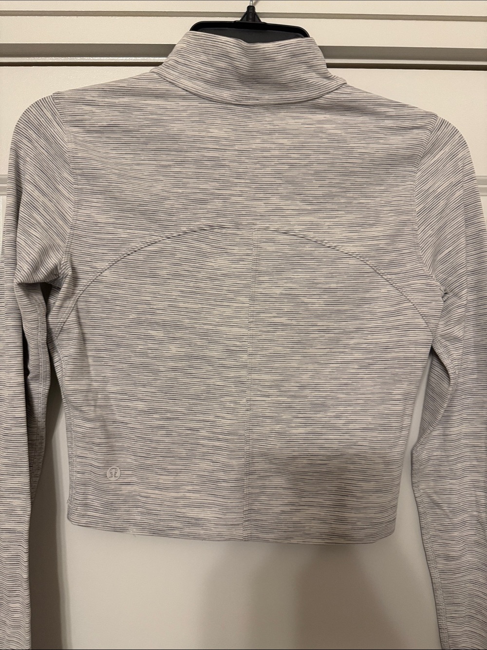 lululemon athletica Light Gray Marled Turtleneck Crop Long Sleeve - Picture 3 of 4